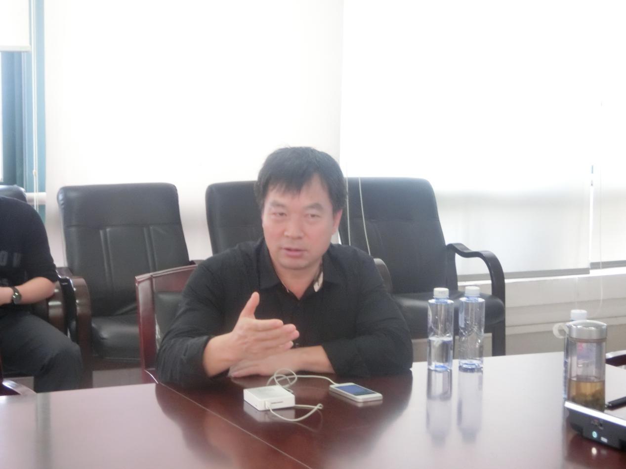 王福民主任在发言